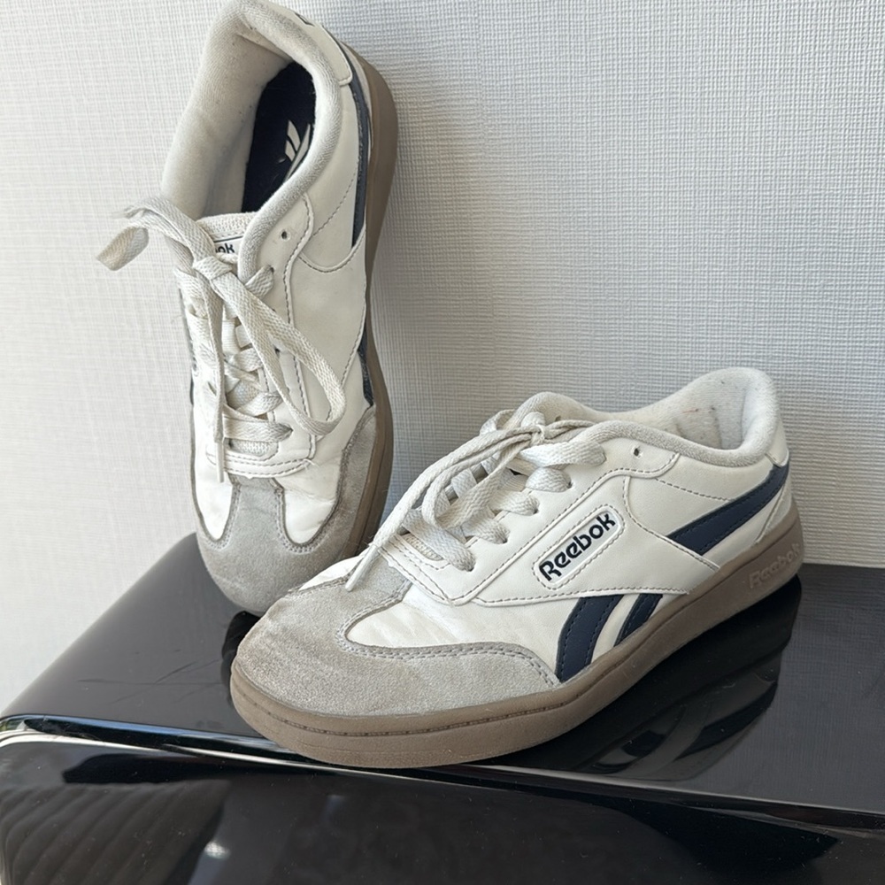 Reebok Kids/Boys White and Gray Sneakers US Size 4K, eur size 35 - Picture 3 of 13